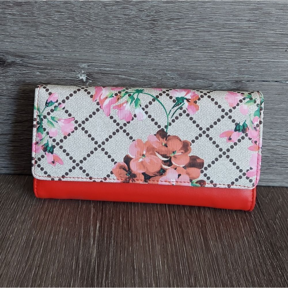 AR New York Floral Print Wallet with Matching Wristlet Strap, Red